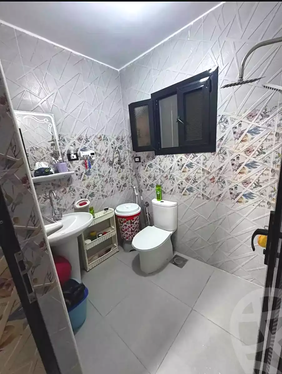 https://aqarmap.com.eg/ar/listing/7319959-for-sale-alexandria-al-agamy-lbytsh-shahr-al-assal-st