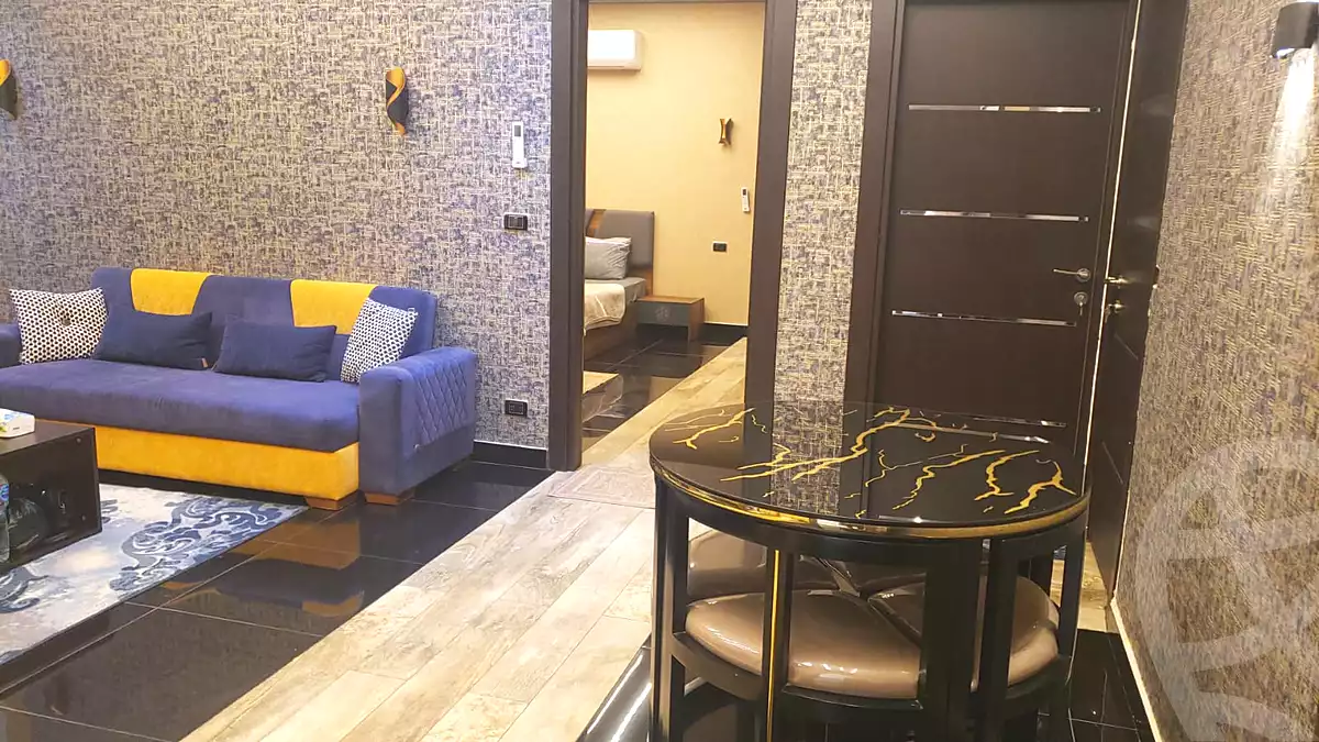 https://aqarmap.com.eg/ar/listing/7320088-for-rent-cairo-new-cairo-compounds-hyde-park