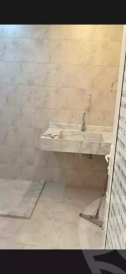 https://aqarmap.com.eg/ar/listing/7320194-for-sale-alexandria-al-agamy-bw-ywsf