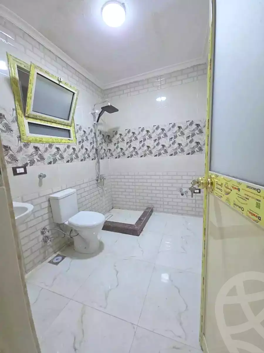 https://aqarmap.com.eg/ar/listing/7320570-for-sale-alexandria-al-agamy-el-hanouvel-al-haded-we-al-soulb-st