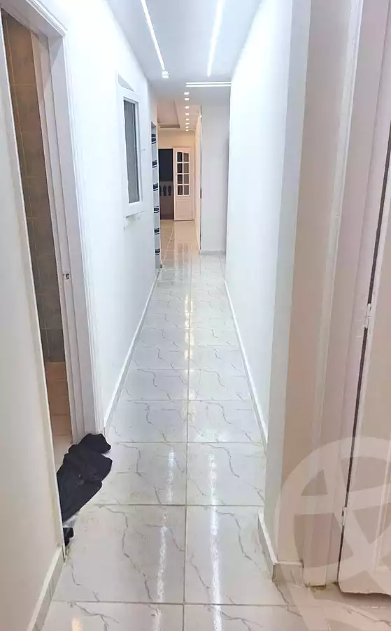 https://aqarmap.com.eg/en/listing/7320667-for-sale-alexandria-el-mandara-shr-jml-bd-lnsr