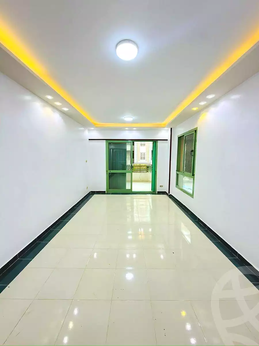 https://aqarmap.com.eg/ar/listing/7320663-for-sale-alexandria-al-agamy-shataa-el-nakheel