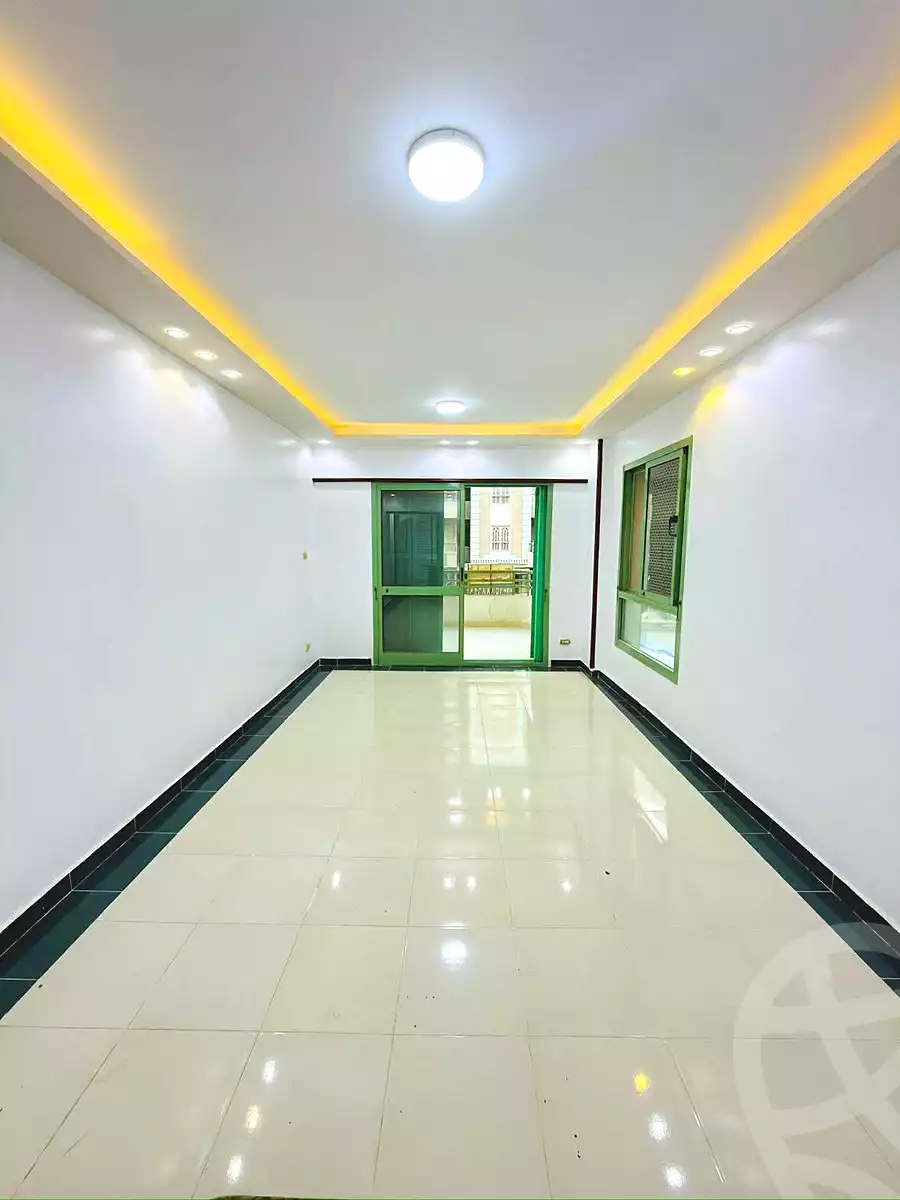 https://aqarmap.com.eg/ar/listing/7320663-for-sale-alexandria-al-agamy-shataa-el-nakheel