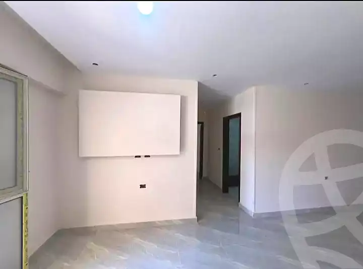 https://aqarmap.com.eg/ar/listing/7320867-for-rent-alexandria-al-agamy-lbytsh-bianchiii-street-1