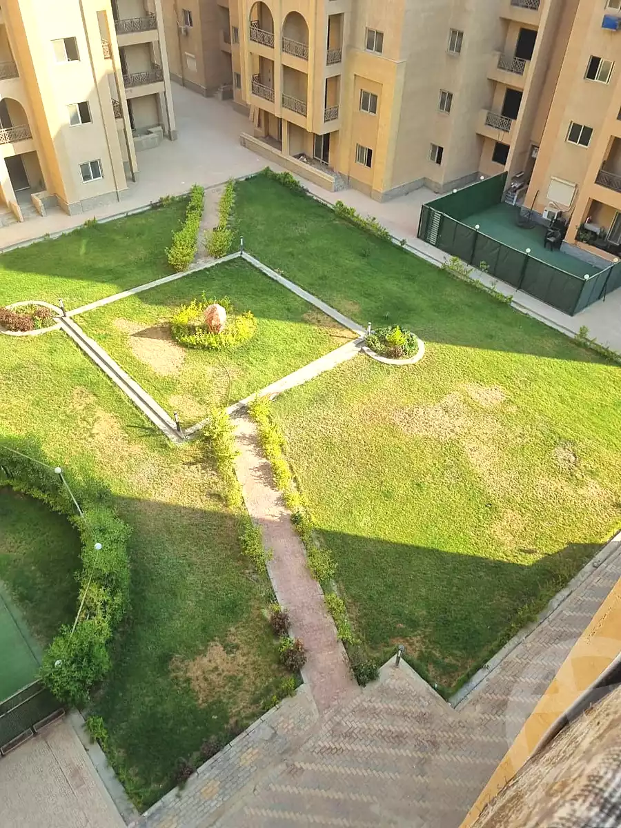 https://aqarmap.com.eg/en/listing/7320868-for-sale-cairo-6th-of-october-hadaeq-october-compounds-agyad-garden