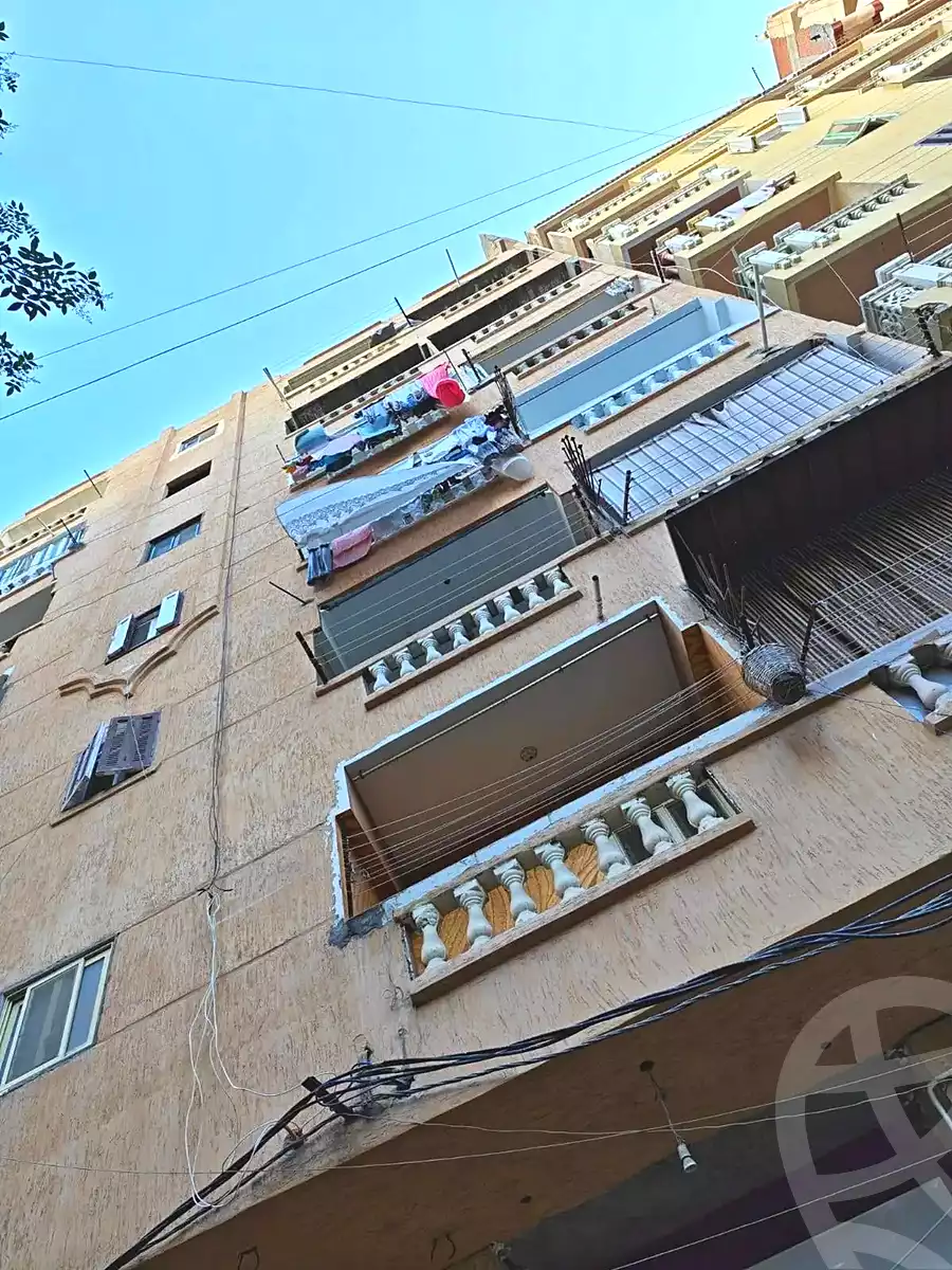 https://aqarmap.com.eg/ar/listing/7320893-for-sale-alexandria-al-agamy-el-hanouvel-el-warsha-st