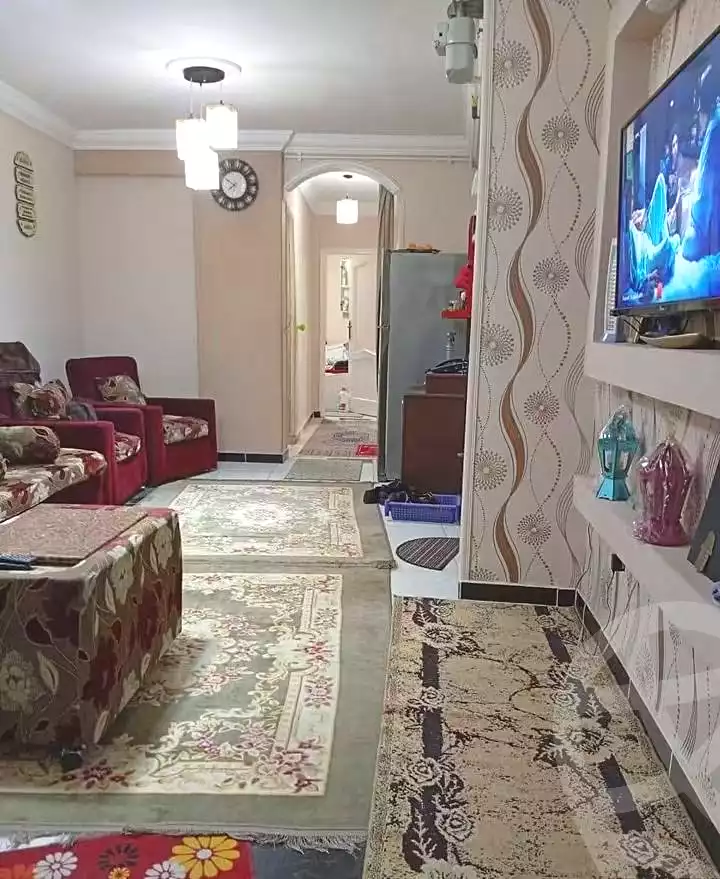 https://aqarmap.com.eg/ar/listing/7321005-for-sale-alexandria-sydy-bshr-shr-mlk-hfny