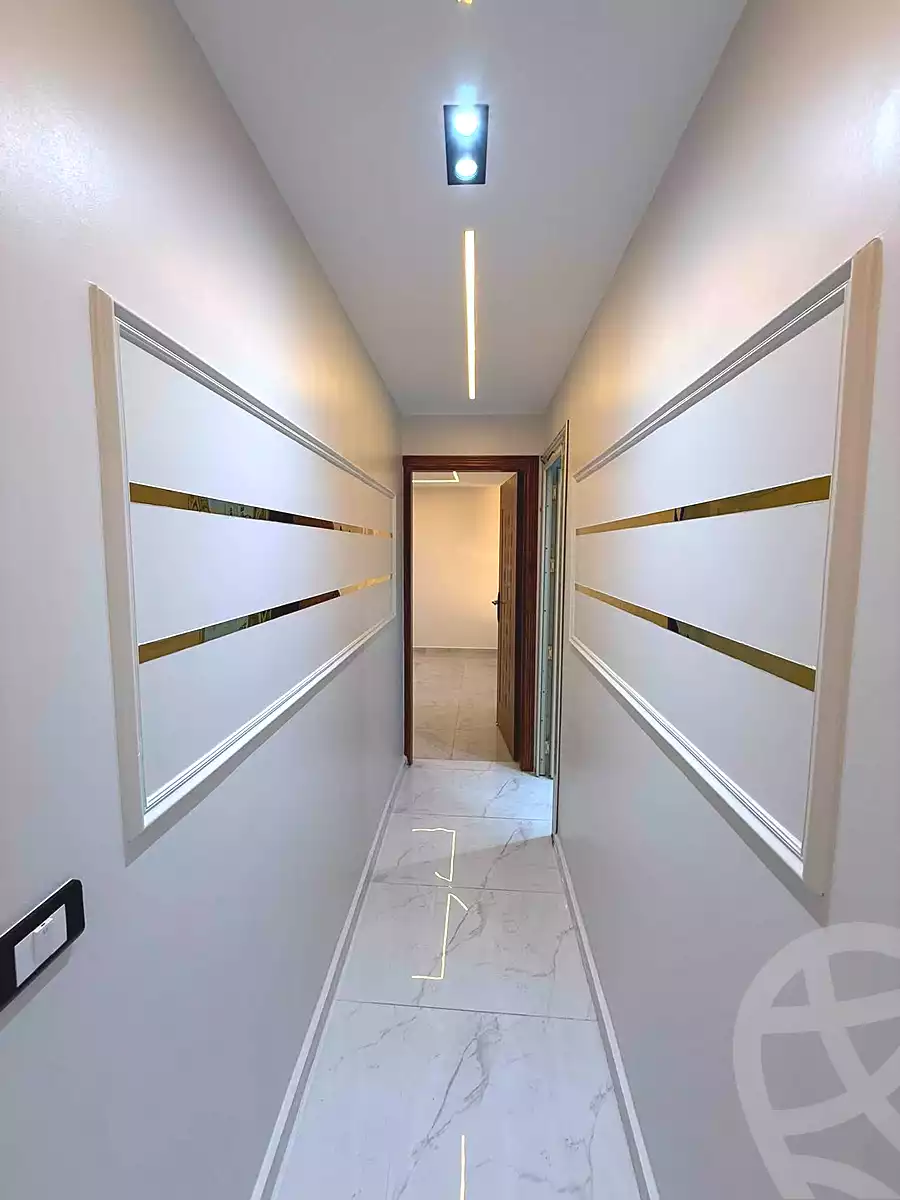 https://aqarmap.com.eg/en/listing/7321084-for-sale-alexandria-sydy-bshr-tryq-ljysh