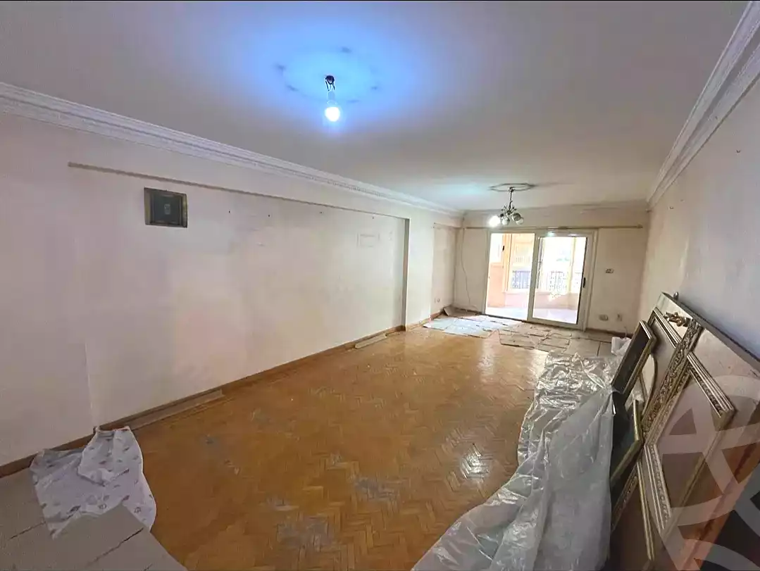 https://aqarmap.com.eg/ar/listing/7321192-for-sale-alexandria-moharram-bey