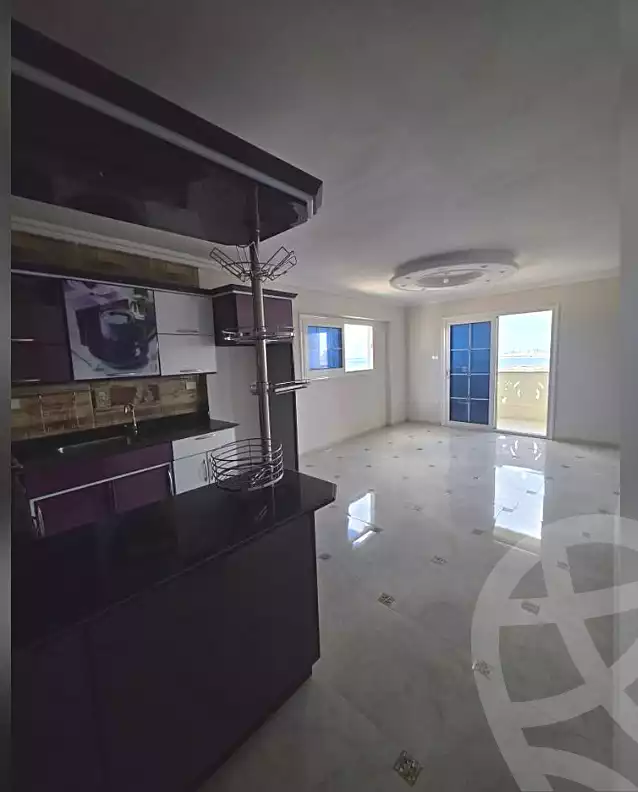 https://aqarmap.com.eg/en/listing/7321194-for-rent-alexandria-el-montazah