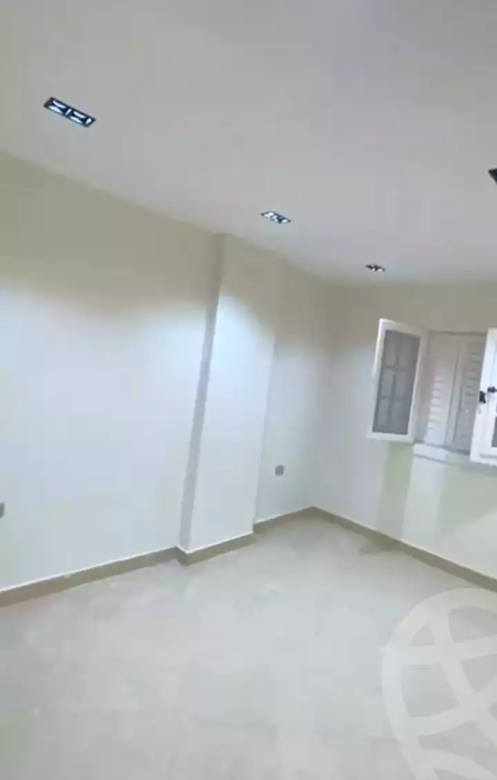 https://aqarmap.com.eg/en/listing/7321239-for-sale-alexandria-al-agamy-lbytsh-al-kaada-st