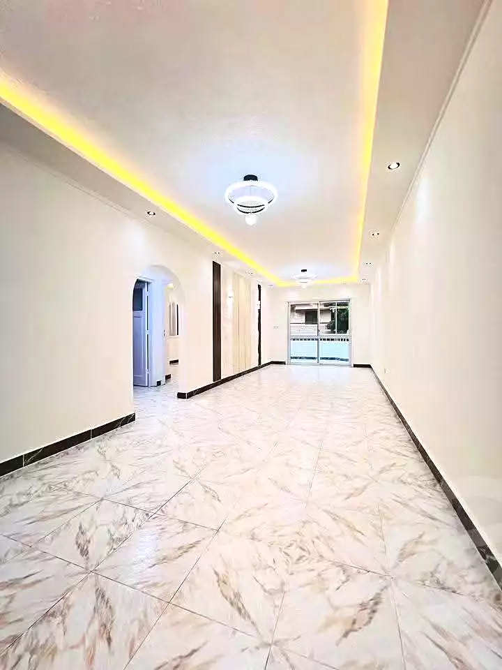 https://aqarmap.com.eg/ar/listing/7321290-for-sale-alexandria-al-agamy-shataa-el-nakheel