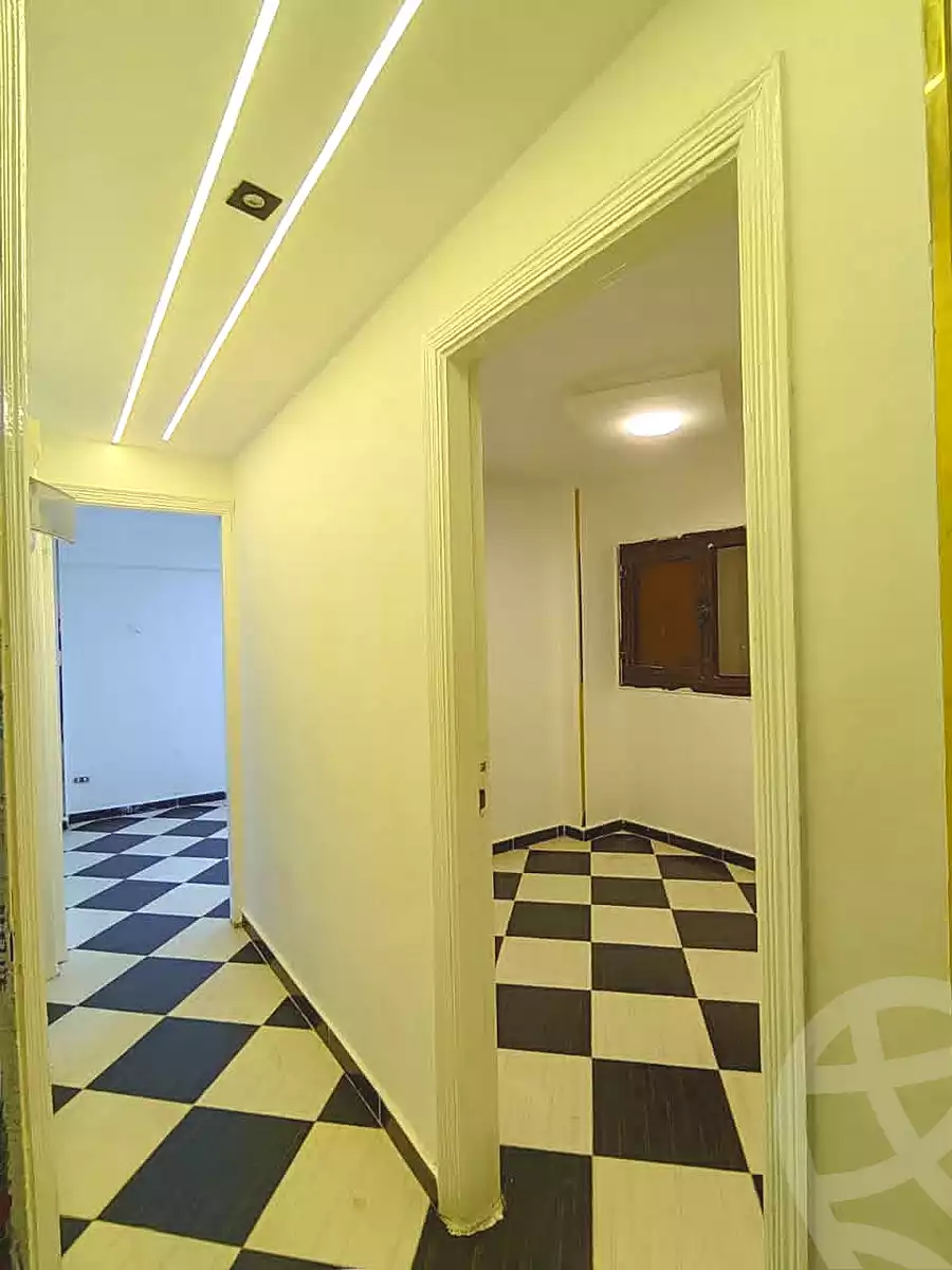 https://aqarmap.com.eg/en/listing/7321329-for-sale-alexandria-al-agamy-el-kilo-21