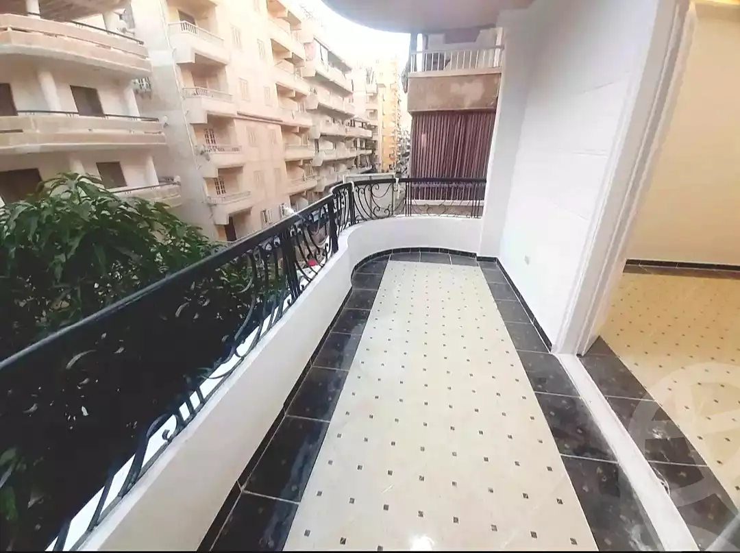 https://aqarmap.com.eg/ar/listing/7321346-for-sale-alexandria-al-agamy