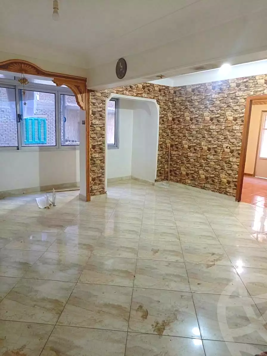 https://aqarmap.com.eg/en/listing/7321541-for-sale-alexandria-el-asafra-shr-jml-bd-lnsr