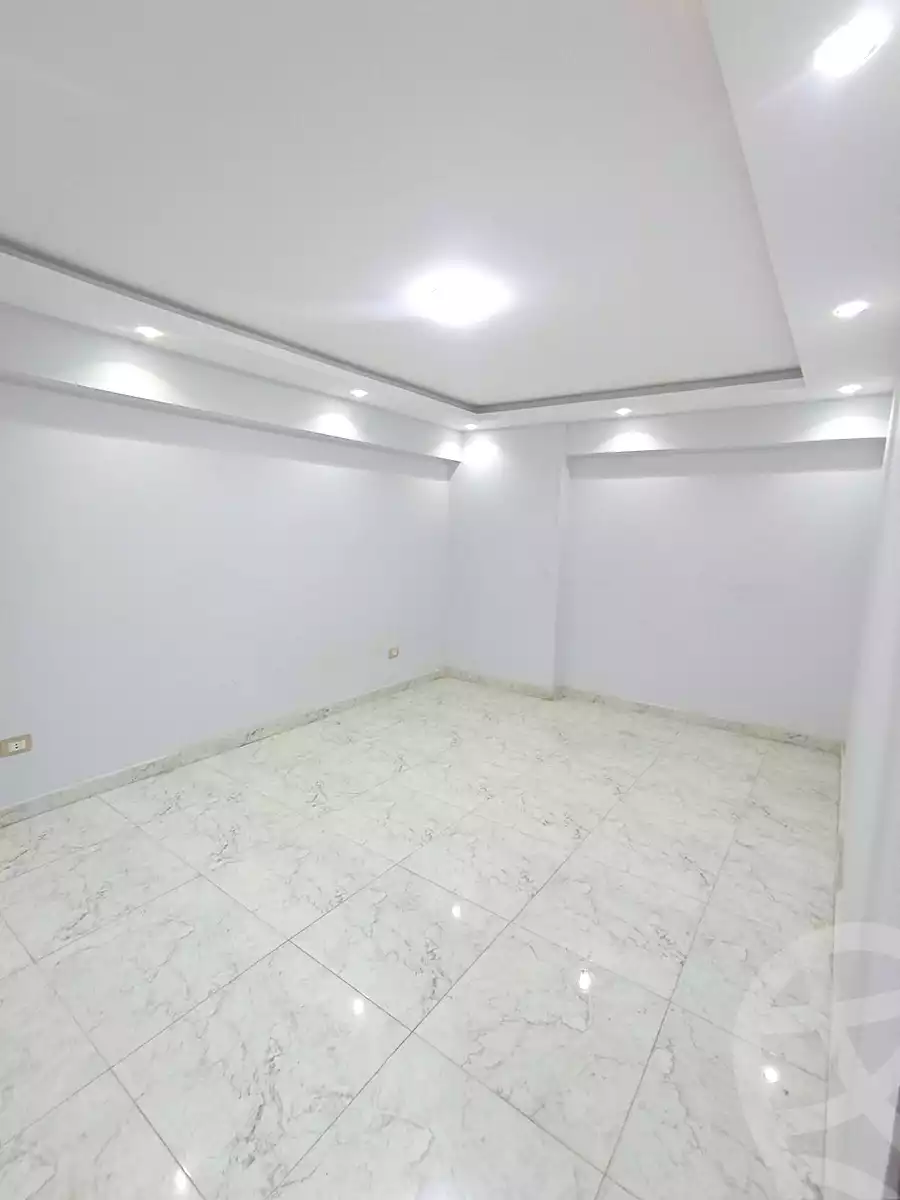 https://aqarmap.com.eg/ar/listing/7321642-for-rent-cairo-helwan-mohamed-sayed-ahmed-st