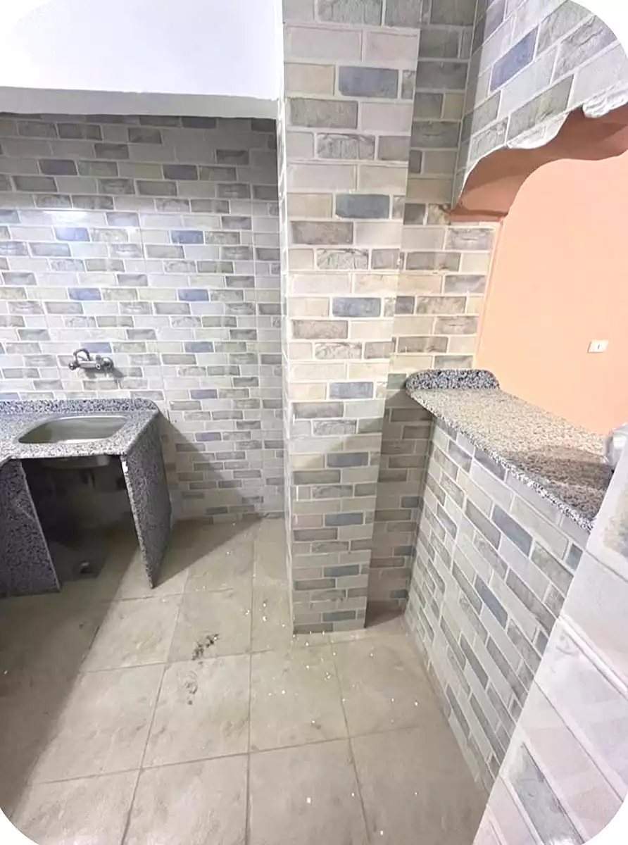 https://aqarmap.com.eg/en/listing/7321650-for-sale-cairo-helwan-el-shareaa-el-sharby-st