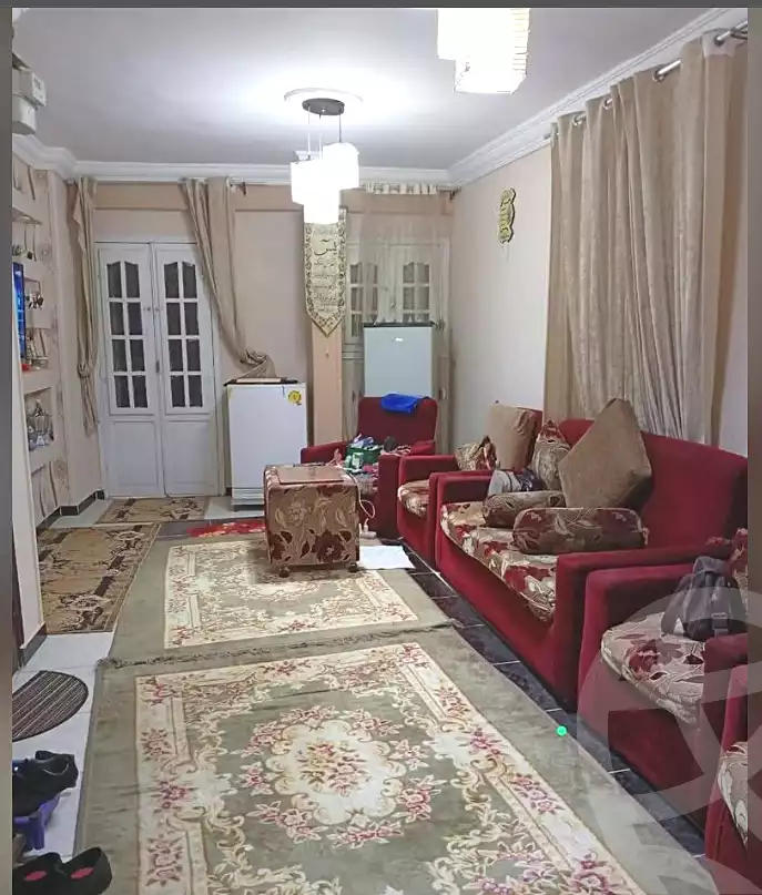 https://aqarmap.com.eg/ar/listing/7321741-for-sale-alexandria-sydy-bshr-shr-mlk-hfny