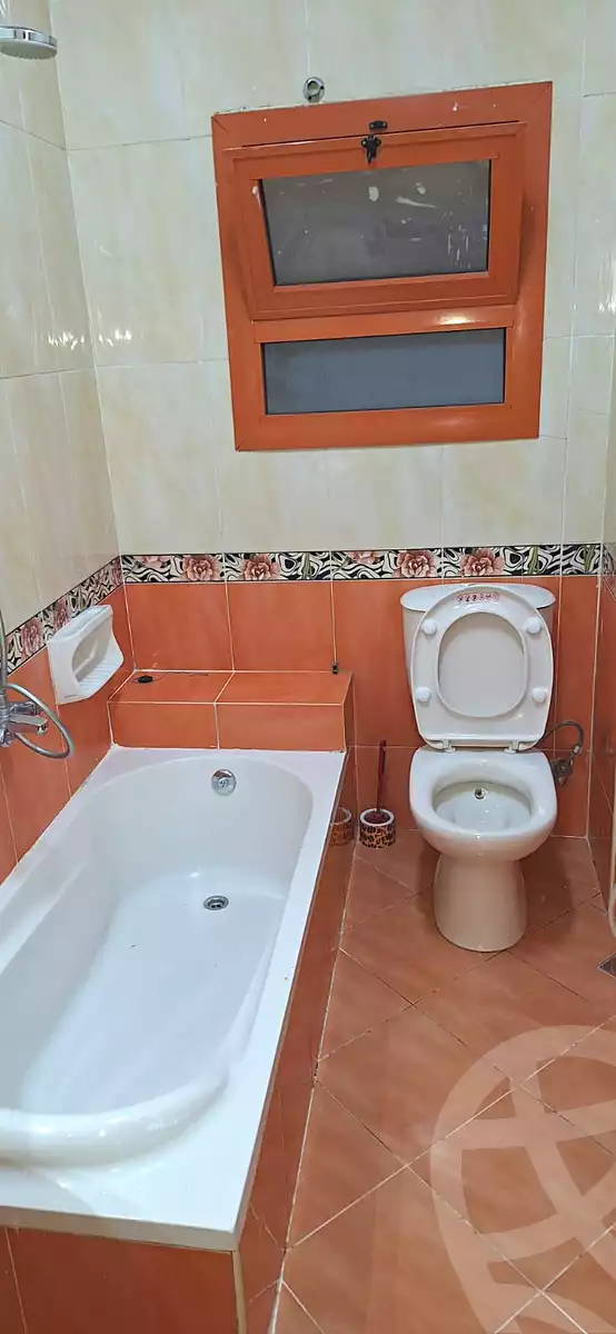 https://aqarmap.com.eg/ar/listing/7321797-for-rent-cairo-el-sheikh-zayed-city-el-hay-elthaleth-elrawda-street