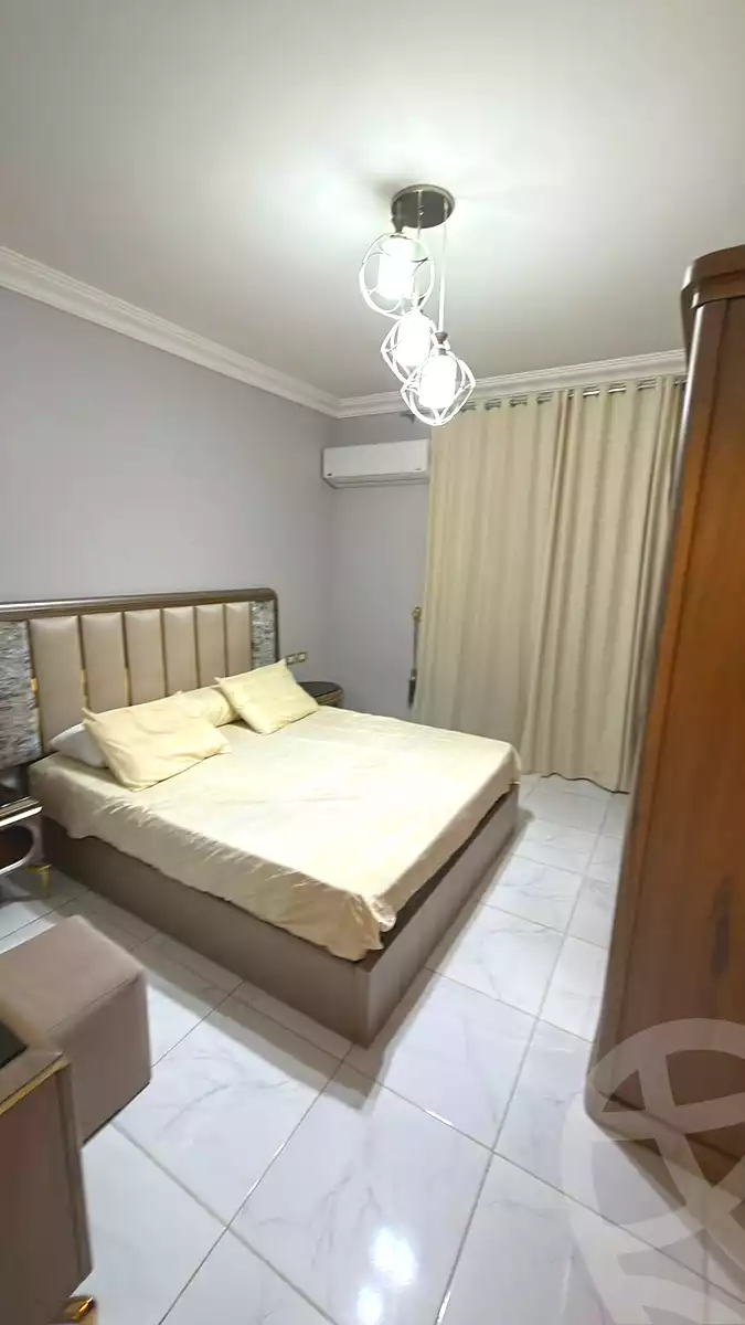 https://aqarmap.com.eg/ar/listing/7321895-for-rent-cairo-6th-of-october-el-ahyaa-neighborhood-1st-al-maahad