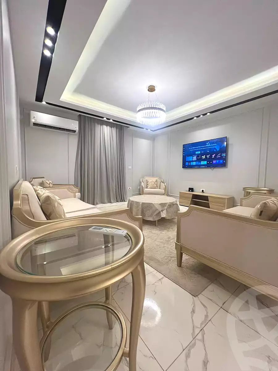 https://aqarmap.com.eg/ar/listing/7321962-for-rent-cairo-el-sheikh-zayed-city-el-hay-el-hady-ashaer-area-2-street-10