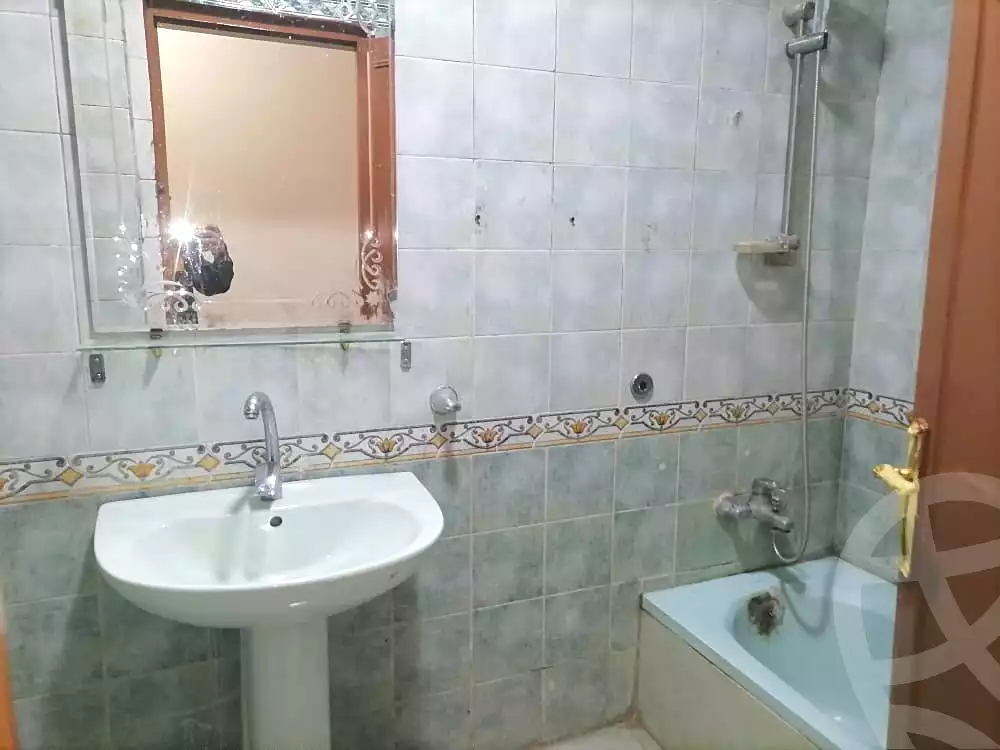 https://aqarmap.com.eg/en/listing/7322001-for-rent-cairo-6th-of-october-el-ahyaa-neighborhood-1st-third-neighborhood