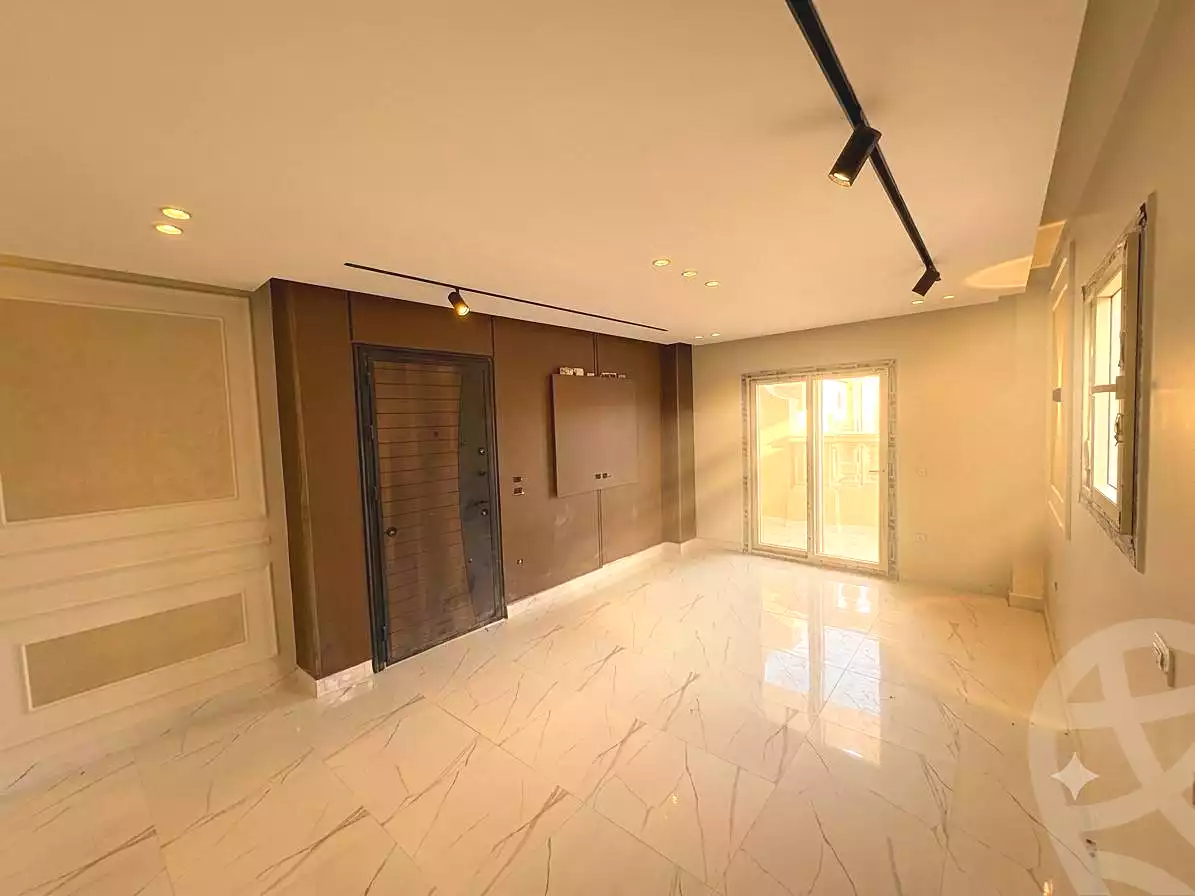 https://aqarmap.com.eg/en/listing/7322029-for-sale-cairo-6th-of-october-el-tawsaat-el-shamalya-hy-2000-qt