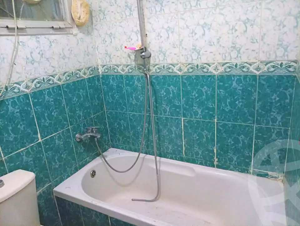https://aqarmap.com.eg/en/listing/7322442-for-rent-alexandria-al-agamy-el-kilo-21