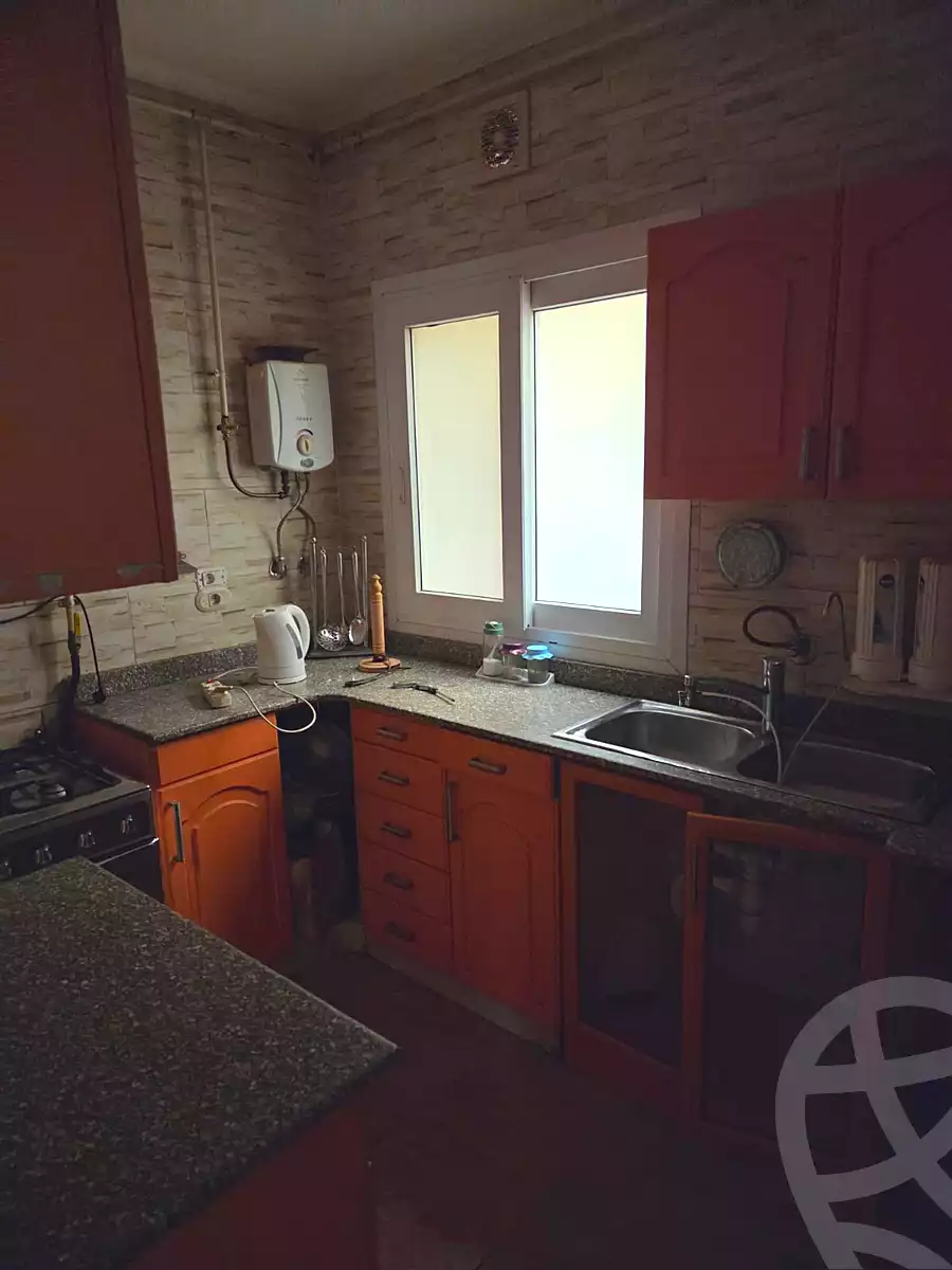 https://aqarmap.com.eg/ar/listing/7322484-for-sale-cairo-el-sheikh-zayed-city-mntq-fr-y-bmdyn-lshykh-zyd
