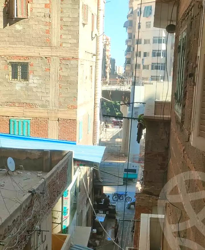 https://aqarmap.com.eg/en/listing/7322488-for-sale-alexandria-el-mandara-shr-mlk-hfny