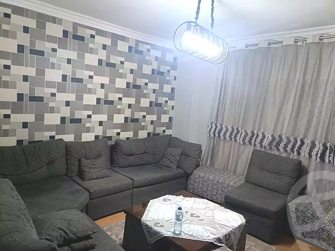 https://aqarmap.com.eg/ar/listing/7322499-for-sale-cairo-6th-of-october-el-ahyaa-neighborhood-1st-sixth-neighborhood