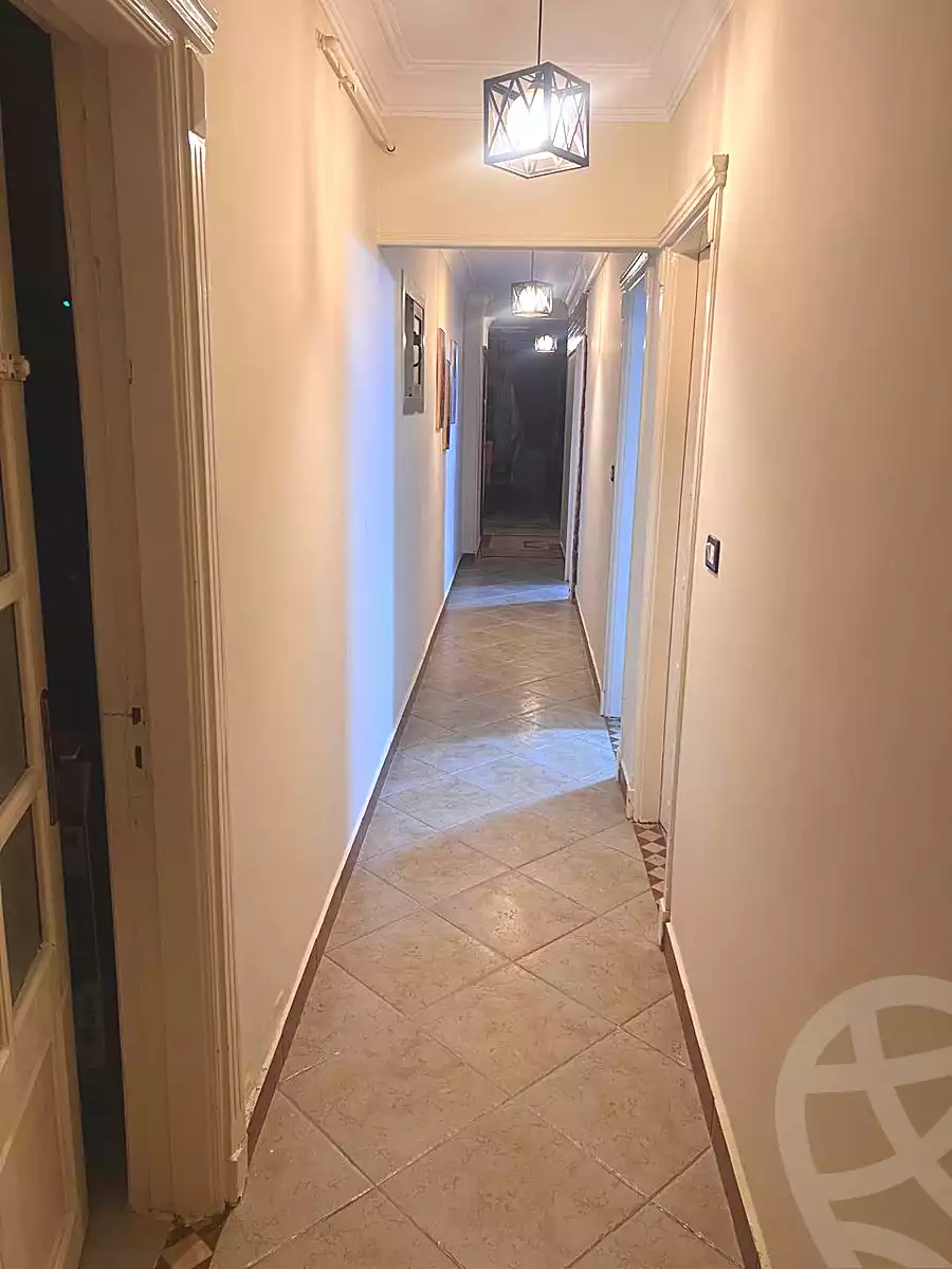 https://aqarmap.com.eg/ar/listing/7322499-for-sale-cairo-6th-of-october-el-ahyaa-neighborhood-1st-sixth-neighborhood