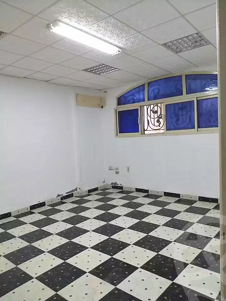 https://aqarmap.com.eg/en/listing/7322512-for-rent-alexandria-sydy-bshr