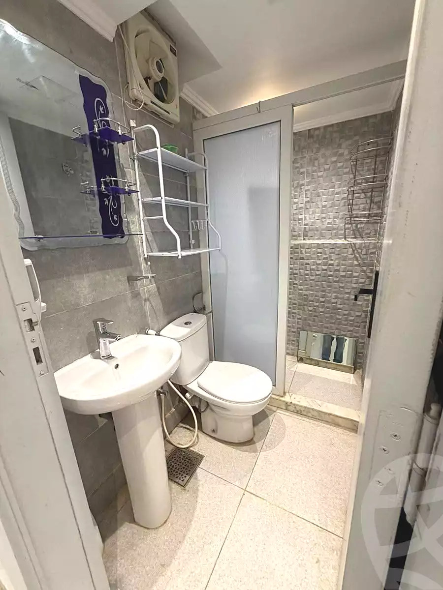 https://aqarmap.com.eg/ar/listing/7322517-for-sale-cairo-helwan-mohamed-sayed-ahmed-st