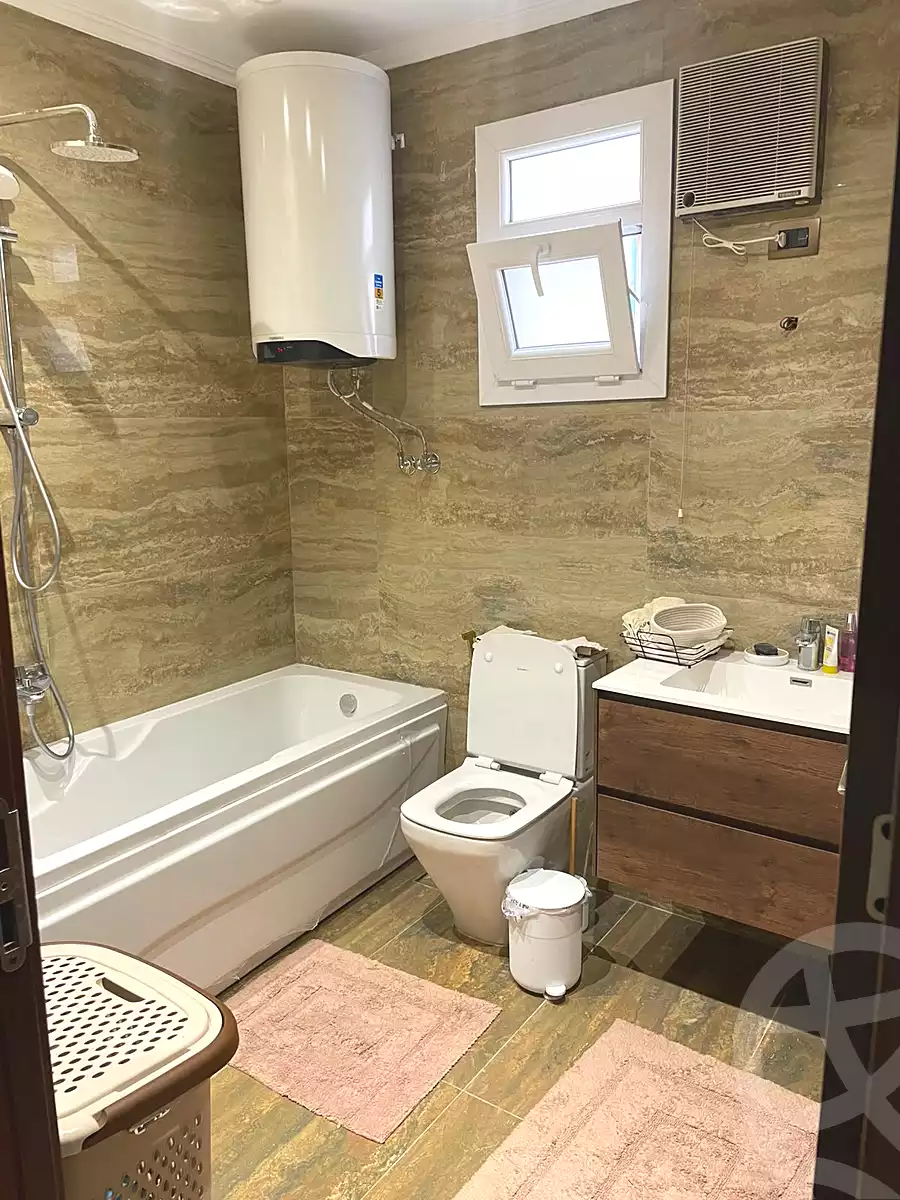 https://aqarmap.com.eg/ar/listing/7322555-for-sale-cairo-el-sheikh-zayed-city-small-investor