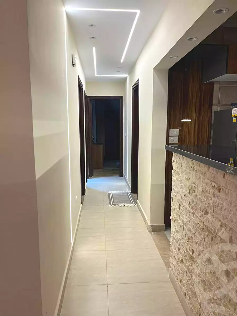 https://aqarmap.com.eg/en/listing/7322646-for-rent-cairo-el-sheikh-zayed-city-compounds-jn-2