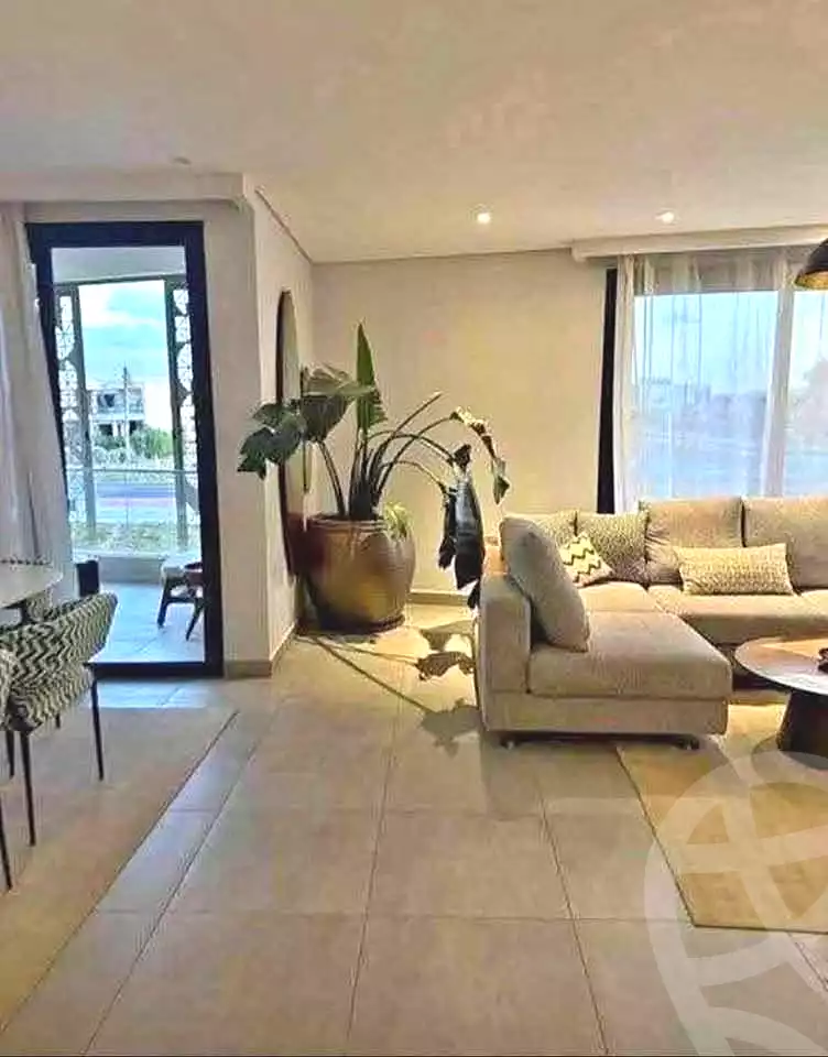 https://aqarmap.com.eg/ar/listing/7322693-for-sale-cairo-new-cairo-compounds-el-patio-oro