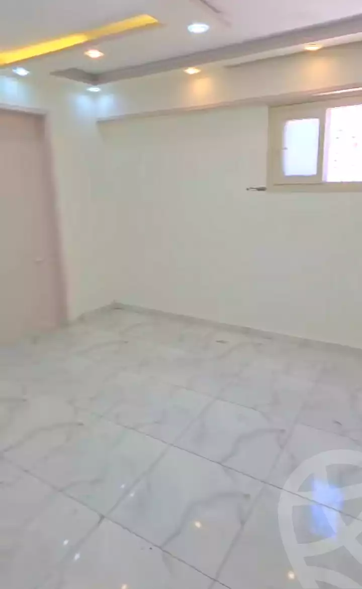 https://aqarmap.com.eg/en/listing/7323006-for-sale-alexandria-new-miami-eskot