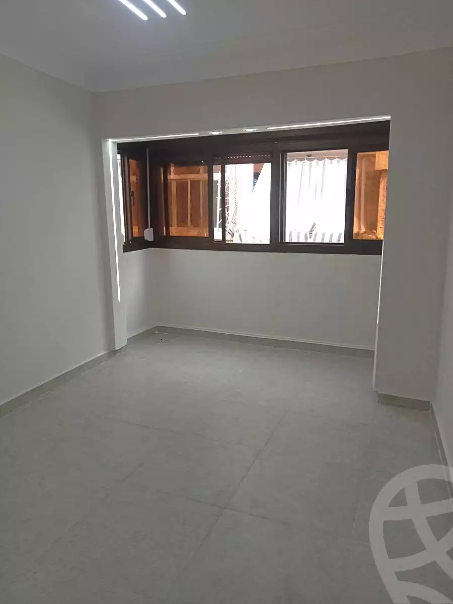 https://aqarmap.com.eg/ar/listing/7323407-for-sale-alexandria-al-agamy-lbytsh-abd-el-fattah-el-talkhawy