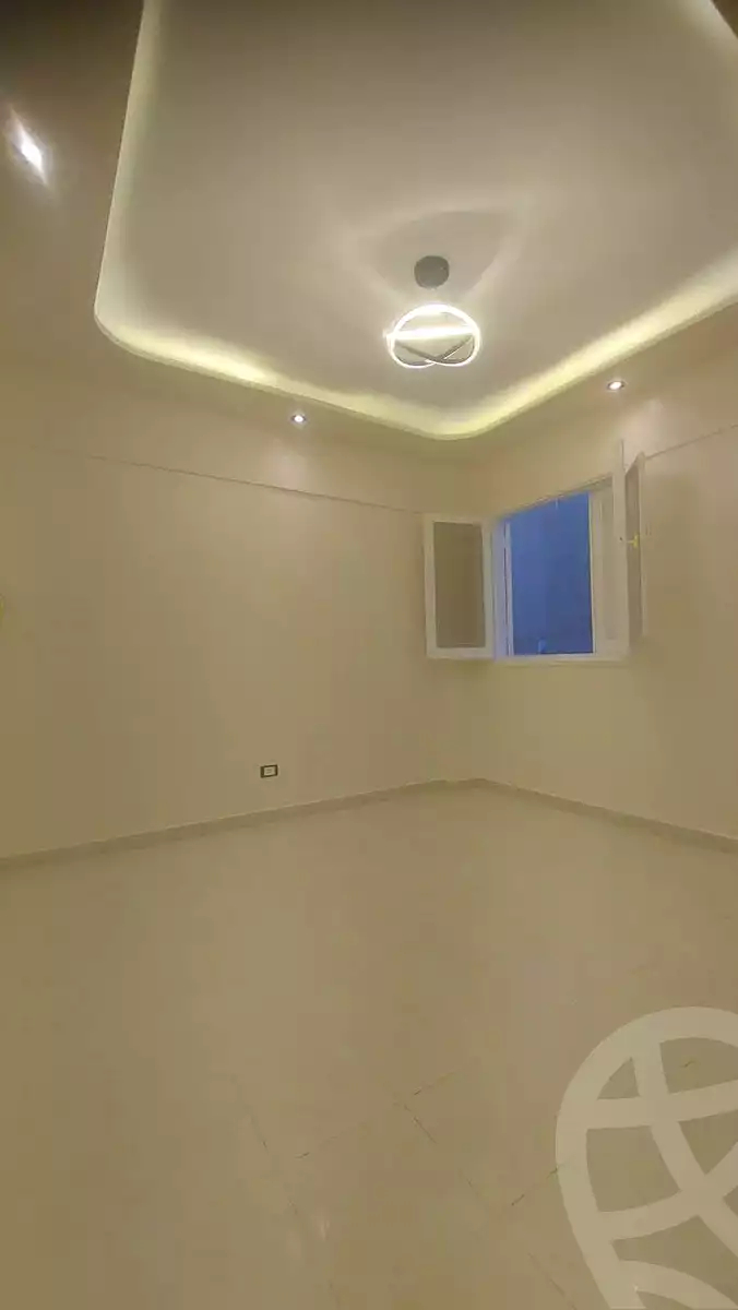 https://aqarmap.com.eg/ar/listing/7323437-for-sale-alexandria-al-agamy-shataa-el-nakheel