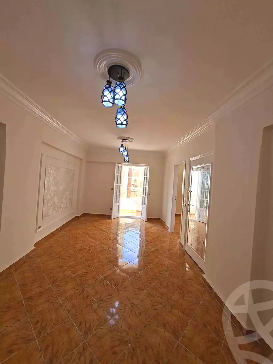 https://aqarmap.com.eg/ar/listing/7323459-for-sale-alexandria-el-asafra-l-sfr-bhry