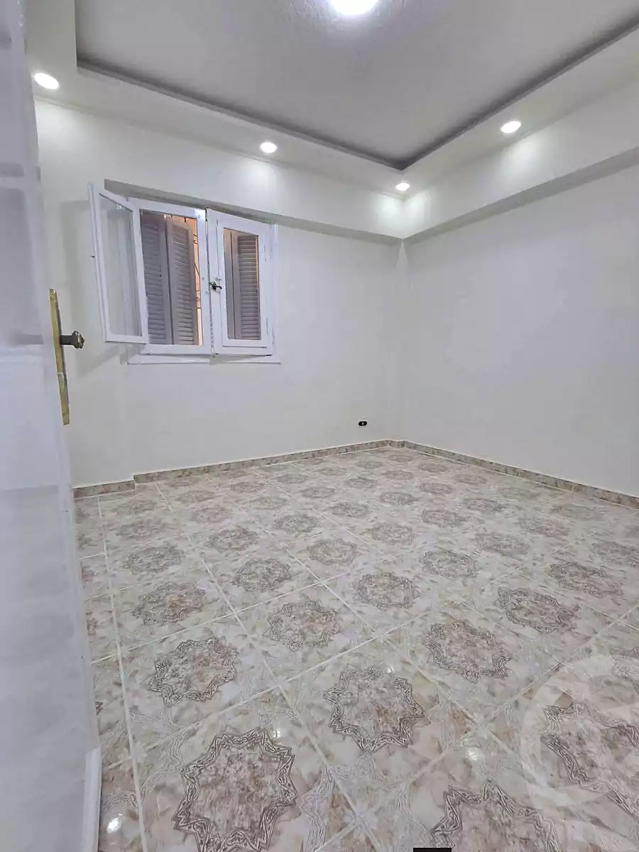 https://aqarmap.com.eg/ar/listing/7323471-for-sale-alexandria-al-agamy-shataa-el-nakheel