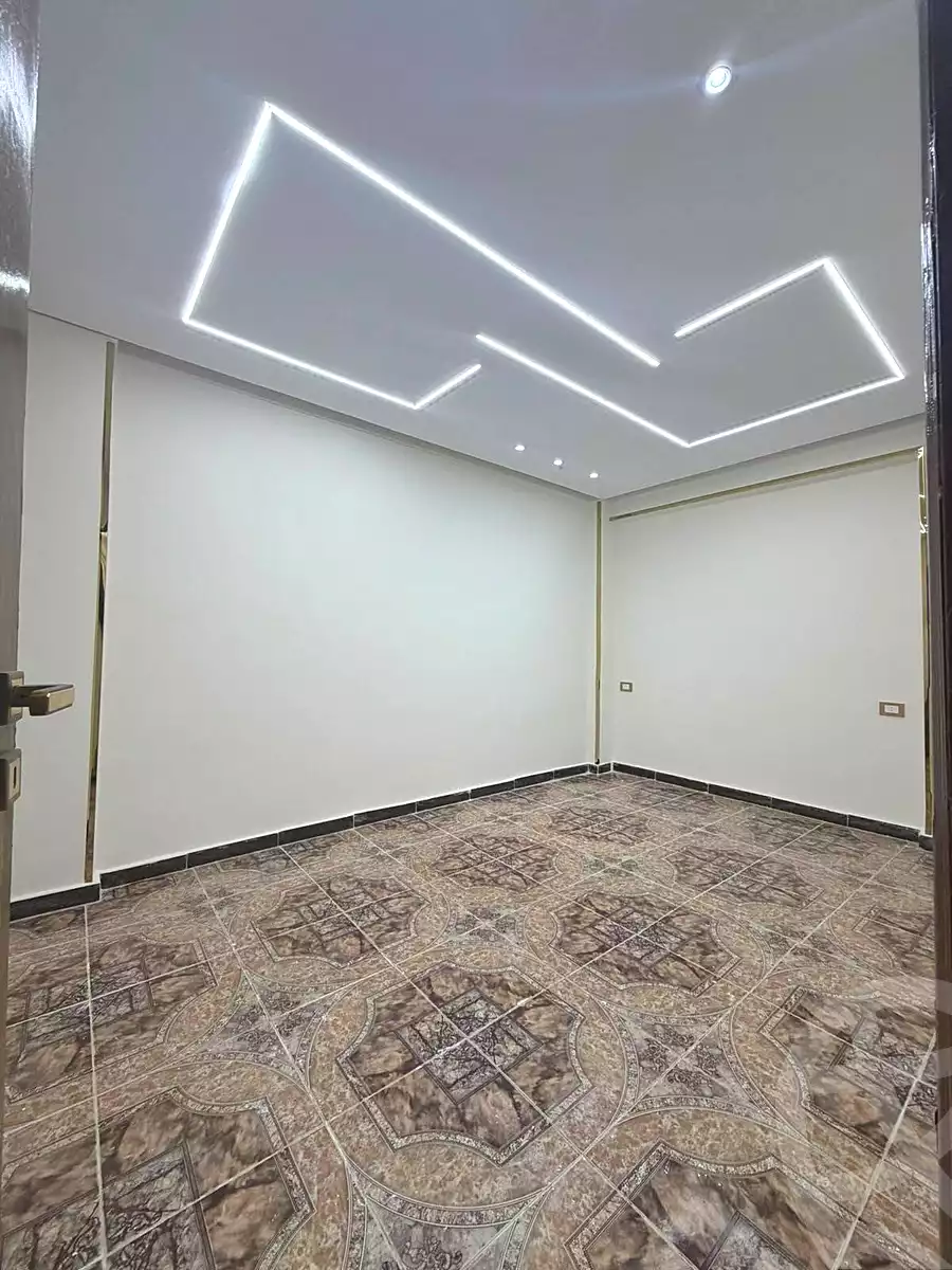https://aqarmap.com.eg/en/listing/7323644-for-sale-alexandria-lsywf-el-falki