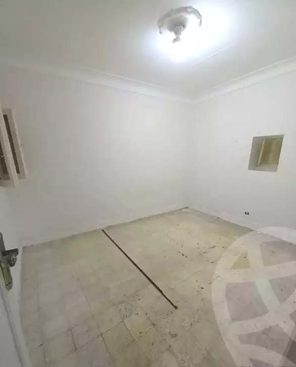 https://aqarmap.com.eg/ar/listing/7323643-for-sale-alexandria-al-agamy-lbytsh-mohamed-el-fardi-st