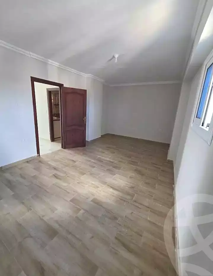 https://aqarmap.com.eg/ar/listing/7323673-for-rent-alexandria-el-montazah