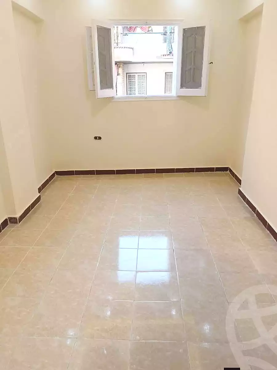 https://aqarmap.com.eg/en/listing/7323678-for-sale-alexandria-al-agamy-shataa-el-nakheel