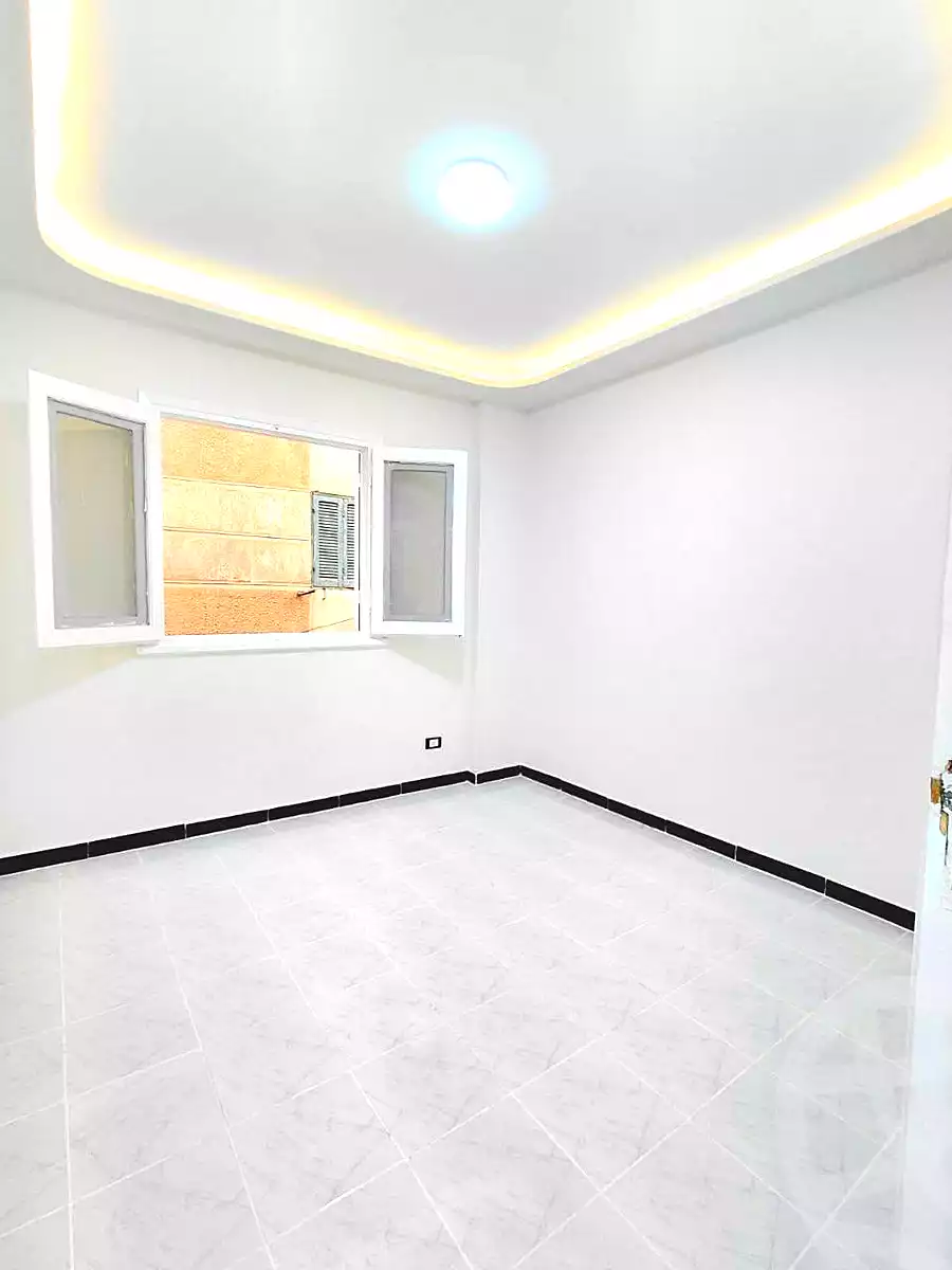 https://aqarmap.com.eg/en/listing/7323686-for-sale-alexandria-al-agamy-shataa-el-nakheel