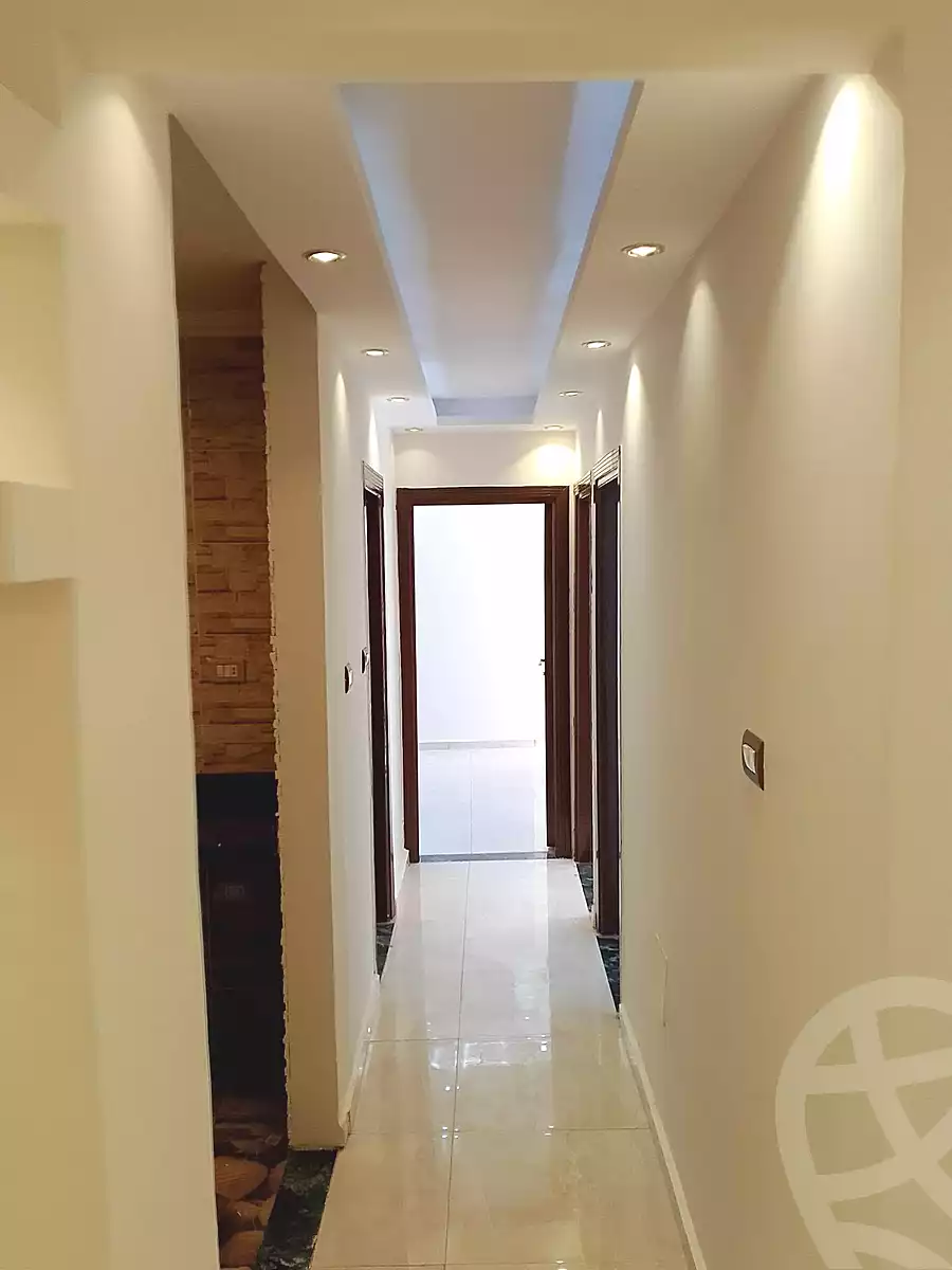 https://aqarmap.com.eg/en/listing/7323721-for-sale-alexandria-sydy-bshr-sydy-bshr-bhry-shr-khld-bn-lwlyd