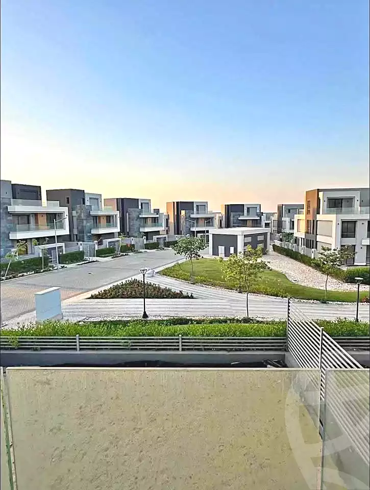 https://aqarmap.com.eg/ar/listing/7323758-for-sale-cairo-new-administrative-capital-r4-la-vista-city