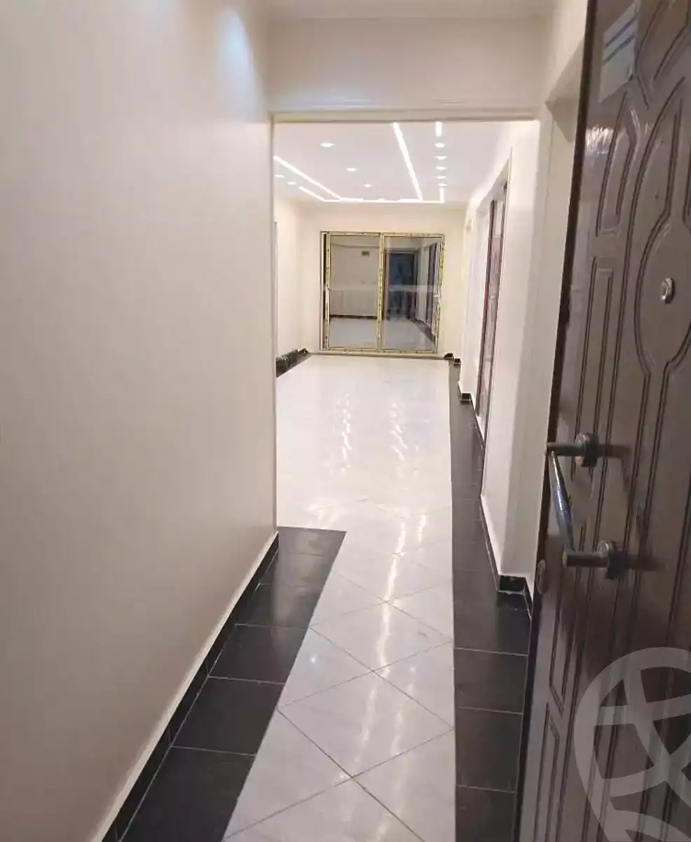 https://aqarmap.com.eg/en/listing/7323888-for-sale-alexandria-miami-mahmoud-el-isawy-st